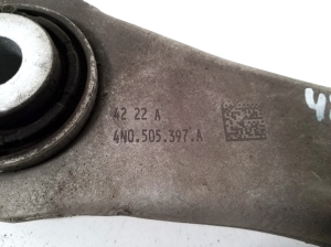 AUDI A6 C8 (2018–2025) Tagasilla varras 4N0505397A - 3