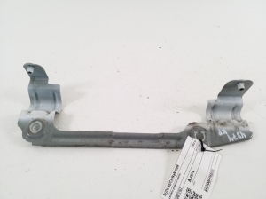 AUDI A6 C8 (2018–2025) Front fender bracket 4K0821167 - 2