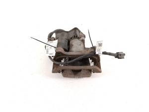 Tesla Model Y Y (2020–2026) Tagumine pidurisadul 1044624-00-J - 3
