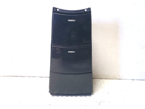 Other part of center console - A1646800814