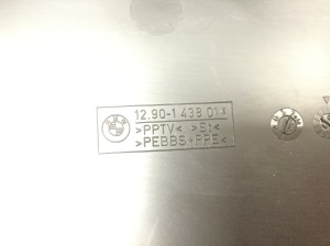 BMW X5 E53 (1999–2006) Sicherungskastendeckel vorne 1438014 - 3