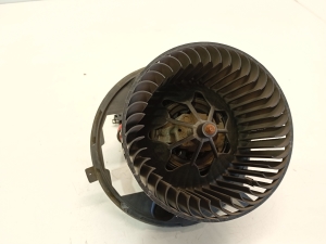 Skoda Superb (2008–2015) Salongi puhuri mootor 1K2820015G - 4