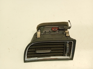 Skoda Superb (2008–2015) Dashboard air vent grilles 3T0819701 - 3