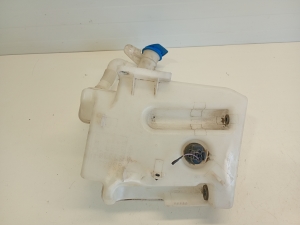 Skoda Superb (2008–2015) Front washer fluid reservoir 1K0955453O - 5