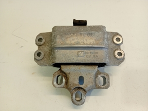 Skoda Superb (2008–2015) Engine mount 1K0198555 - 2