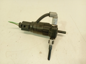   Front windshield washer pump  - 1K6955651 