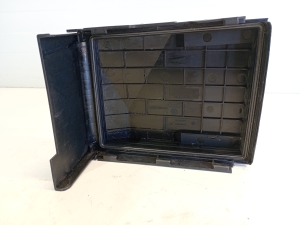 Skoda Superb (2008–2015) Sicherungskastendeckel vorne 1K0937132F - 3