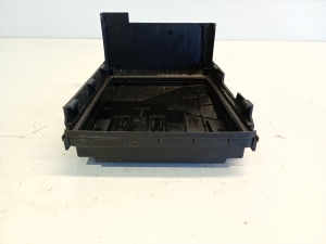 Skoda Superb (2008–2015) Sicherungskastendeckel vorne 1K0937132F - 4