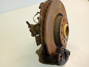Skoda Superb (2008–2015) Front wheel hub and its parts - 4
