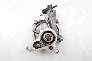 Opel Vivaro B (2014–2019) Vacuum pump 146503760R - 2