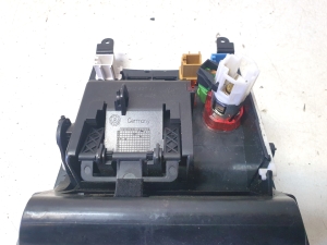 Volkswagen Golf VI (2008–2013) Aschenbecher vorne 5K0857961 - 2