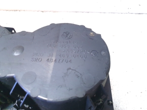 Volkswagen Touareg I (2002–2010) Getränkehalter 7L6858602 - 4