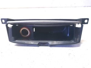 Ford Galaxy (2006–2015) Aschenbecher vorne 1138790A - 2