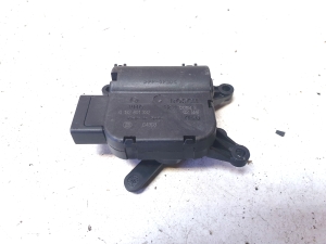Mercedes Benz Vito W639 (2003–2014) Heater flap actuator 0132801332 - 2