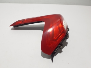 VOLVO V40 (2012–2019) Hintere Eckleuchte und ihre Teile 31395478 - 4