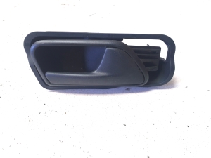 Front door inner handle - 1T0837198A