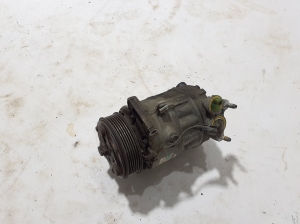   A/C compressor  - 31291251 