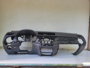 Skoda Fabia MK 3 (2014–2021) Salona panelis (torpēda) 6V0857069A - 2