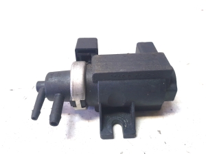 Solenoid - 8E0906628