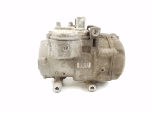 LEXUS RX GGL1 (2009–2015) A/C compressor 8837048030 - 4