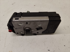 Rear side door lock - 13154793