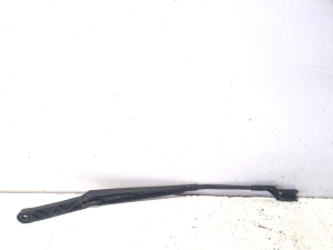 Opel Astra J (2009–2017) Windshield wiper arm 13289887 - 2