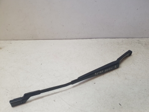 Opel Astra J (2009–2017) Windshield wiper arm 13289887 - 3