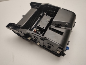 Mercedes Benz ML-Class 166 (2011–2015) Getränkehalter A1666802714 - 3