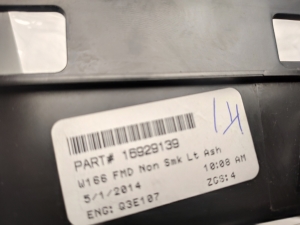 Mercedes Benz ML-Class 166 (2011–2015) Getränkehalter A1666802714 - 4