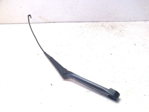 Opel Omega B (1994–2003) Wischerarm vorne 90493823 - 5