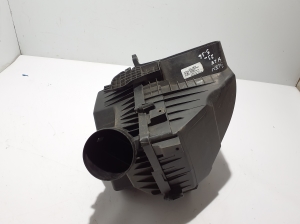 Chevrolet Silverado GMT K2XX (2013–2026) Luftfiltergehäuse 85517873 - 4