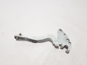 Chevrolet Silverado GMT K2XX (2013–2026) Hood hinge 84500495 - 2