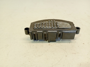 Mercedes Benz CLA-Class W117 (2013–2019) Gebläsewiderstand A2469064100 - 2