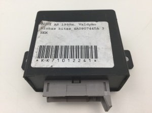 Steuergerät - 4A0907445A