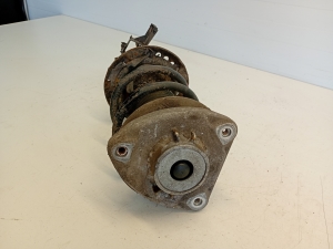 Mercedes Benz CLA-Class W117 (2013–2019) Eesmine amortisaator A1173208013 - 3