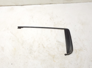 Rear side door outer window molding - 87849116
