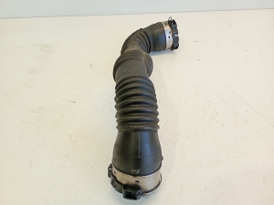 Mercedes Benz CLA-Class W117 (2013–2019) Vahejahuti voolik A2465200101 - 5