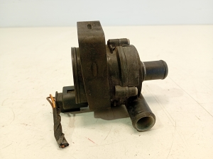 Mercedes Benz CLA-Class W117 (2013–2019) Tsirkulatsioonipump A2118350028 - 3