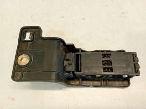 Mercedes Benz CLA-Class W117 (2013–2019) Muu kinnitus A2465010120 - 4