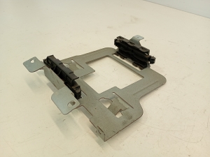 Volkswagen Caddy IV (2015–2020) Other bracket 1T0906216 - 3