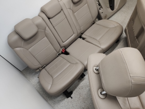 Mercedes Benz ML-Class 166 (2011–2015) Salons un tā detaļas - 6