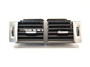   Grilles de ventilation du tableau de bord  - GJ32014L21AA 