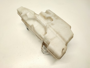 Land Rover Evoque (2011–2018) Front washer fluid reservoir BJ3217B613AD - 3