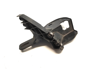 Land Rover Evoque (2011–2018) Front fender bracket BJ3216A143AA - 2