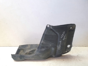 TOYOTA Corola Verso E12 (2001–2004) Unterbodenschutz vorne 5144212180 - 2