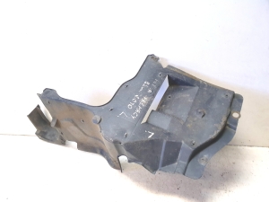 Mazda Premacy (1999–2005) Front underbody protection - 4