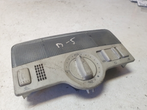 Volkswagen Golf IV (1997–2003) Front interior lighting panel 1J0947105 - 2