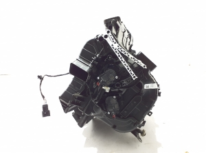 Chevrolet Silverado GMT K2XX (2013–2026) Heizung und ihre Teile 85658819 - 7