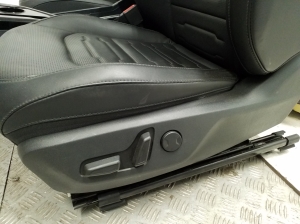 Kia Niro EX (2022–2026) Interior and its parts - 13