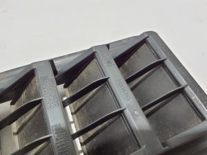 Chevrolet Silverado GMT K2XX (2013–2026) Rear fender vent grille 18106265 - 3